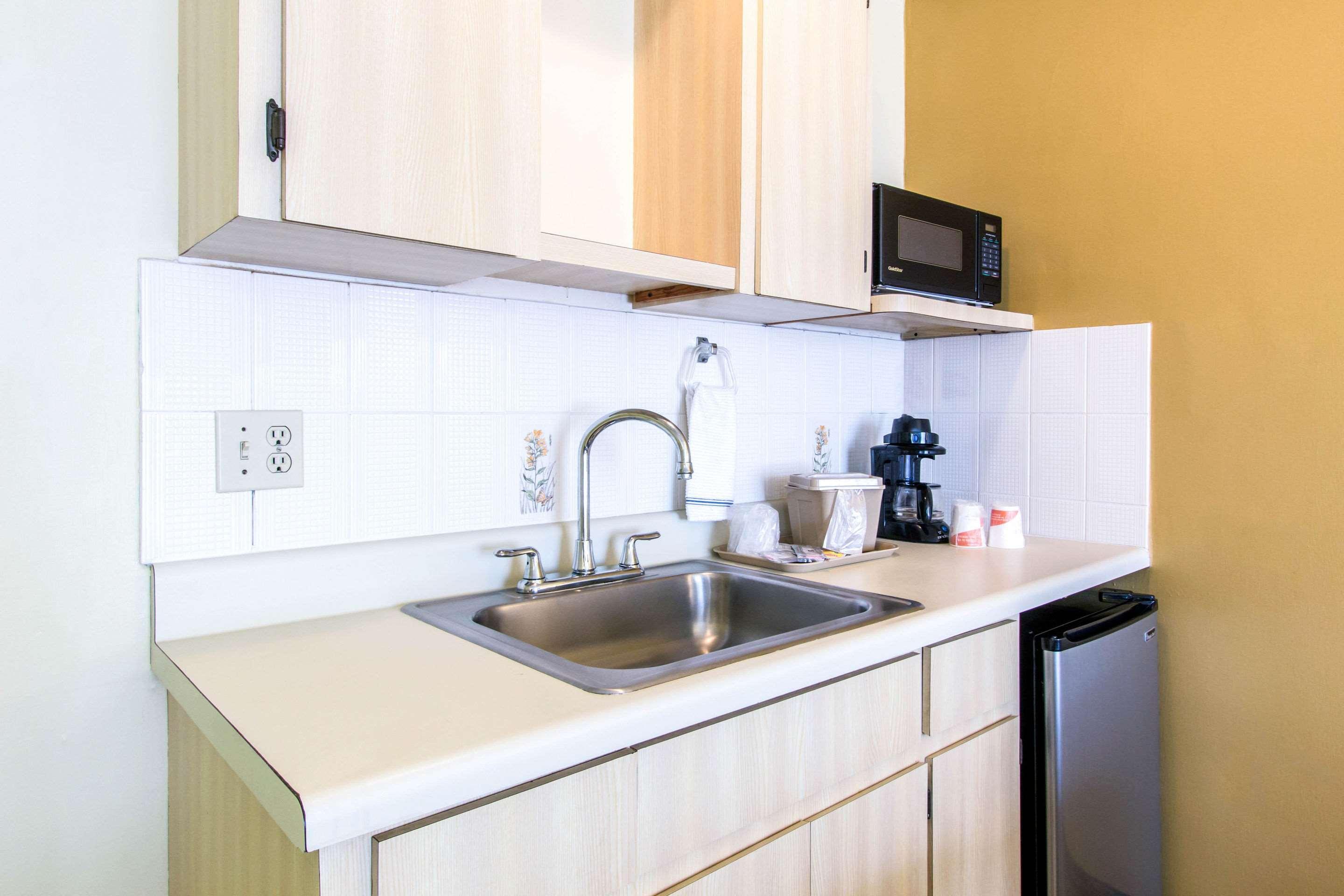 Rodeway Inn Central Clearwater Beach 외부 사진