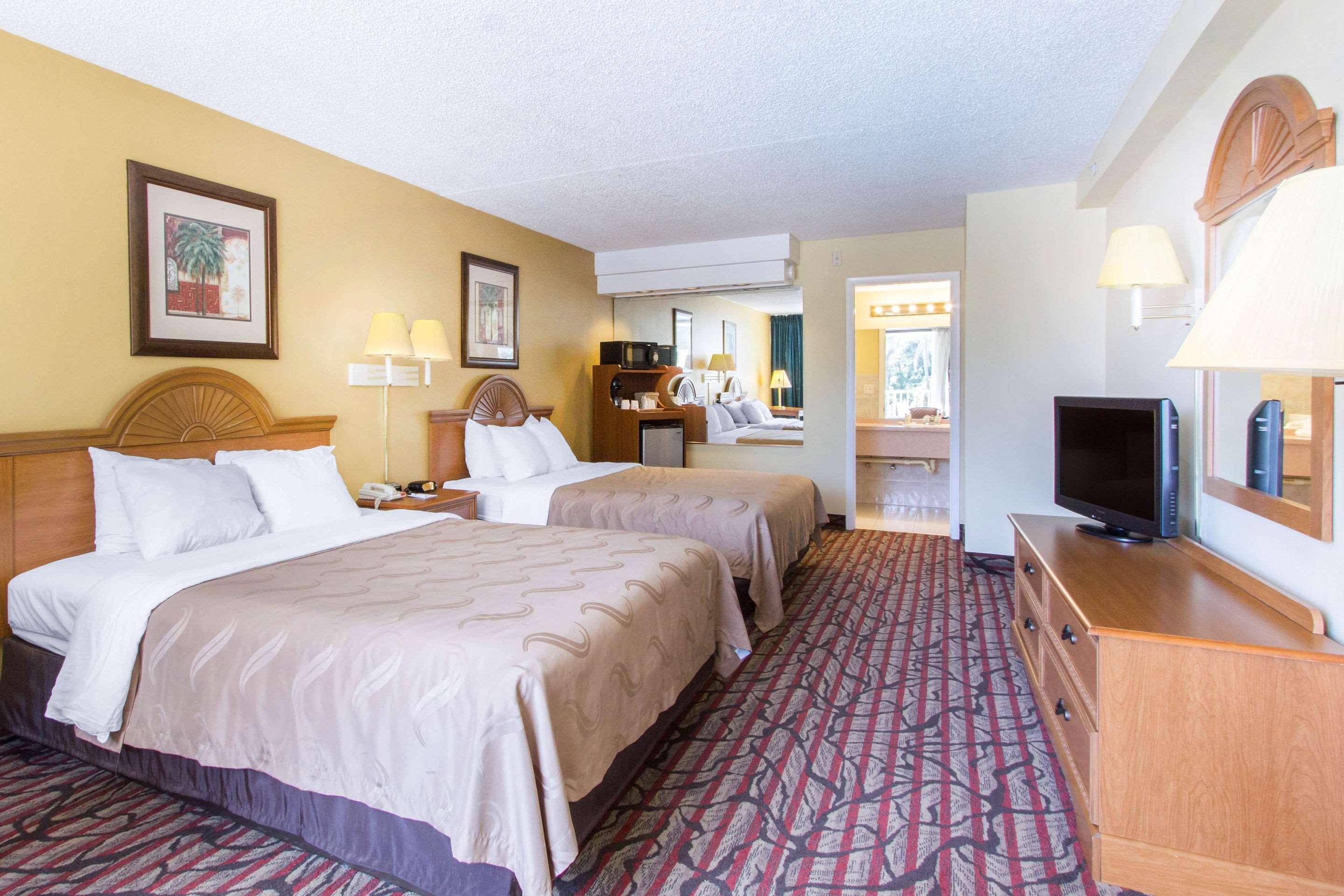 Rodeway Inn Central Clearwater Beach 외부 사진