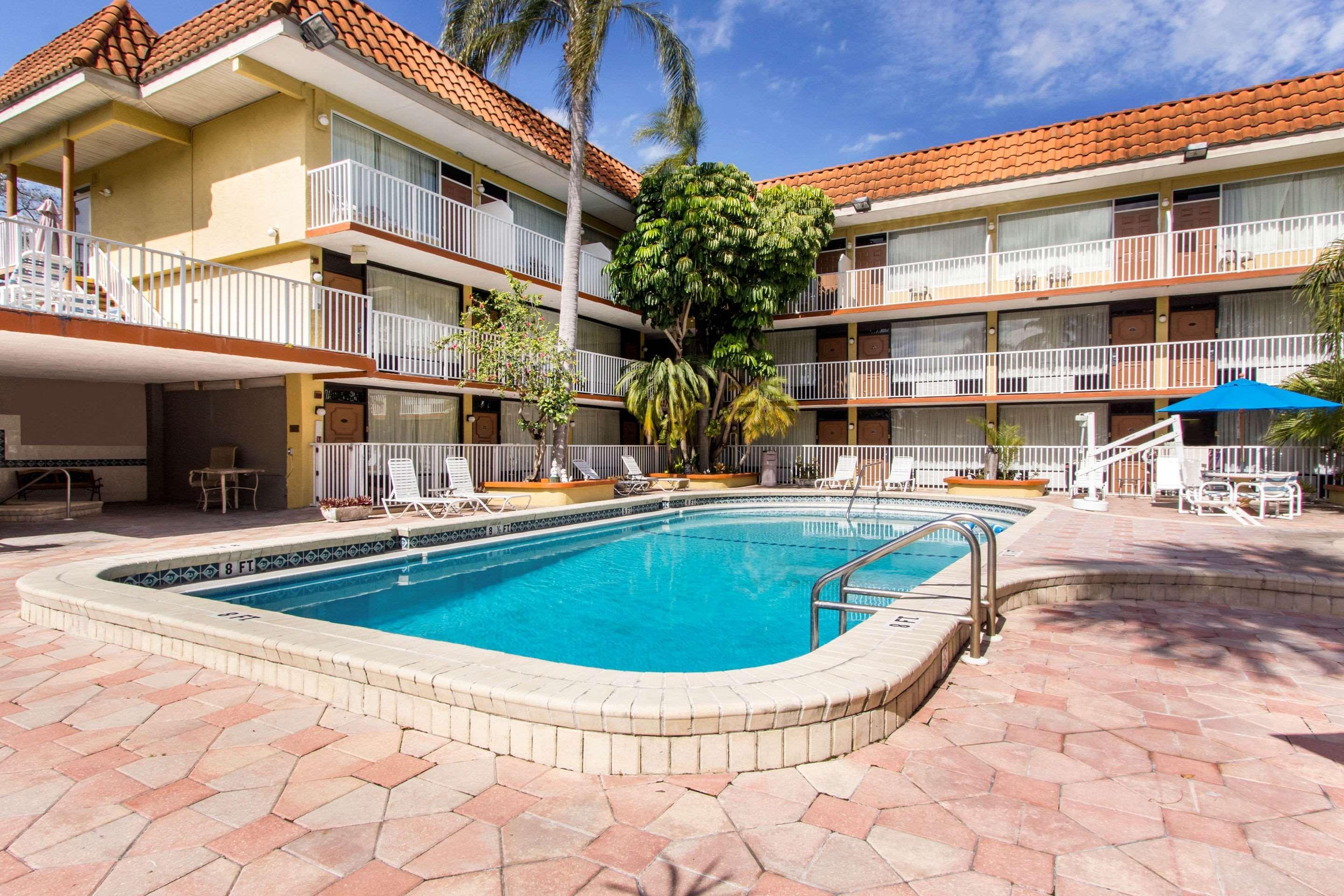 Rodeway Inn Central Clearwater Beach 외부 사진